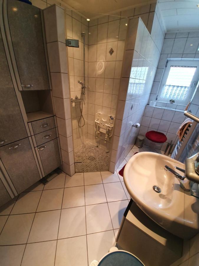 Ferienwohnung Woelbert Altendiez Екстер'єр фото