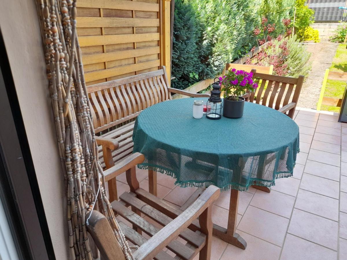 Ferienwohnung Woelbert Altendiez Екстер'єр фото