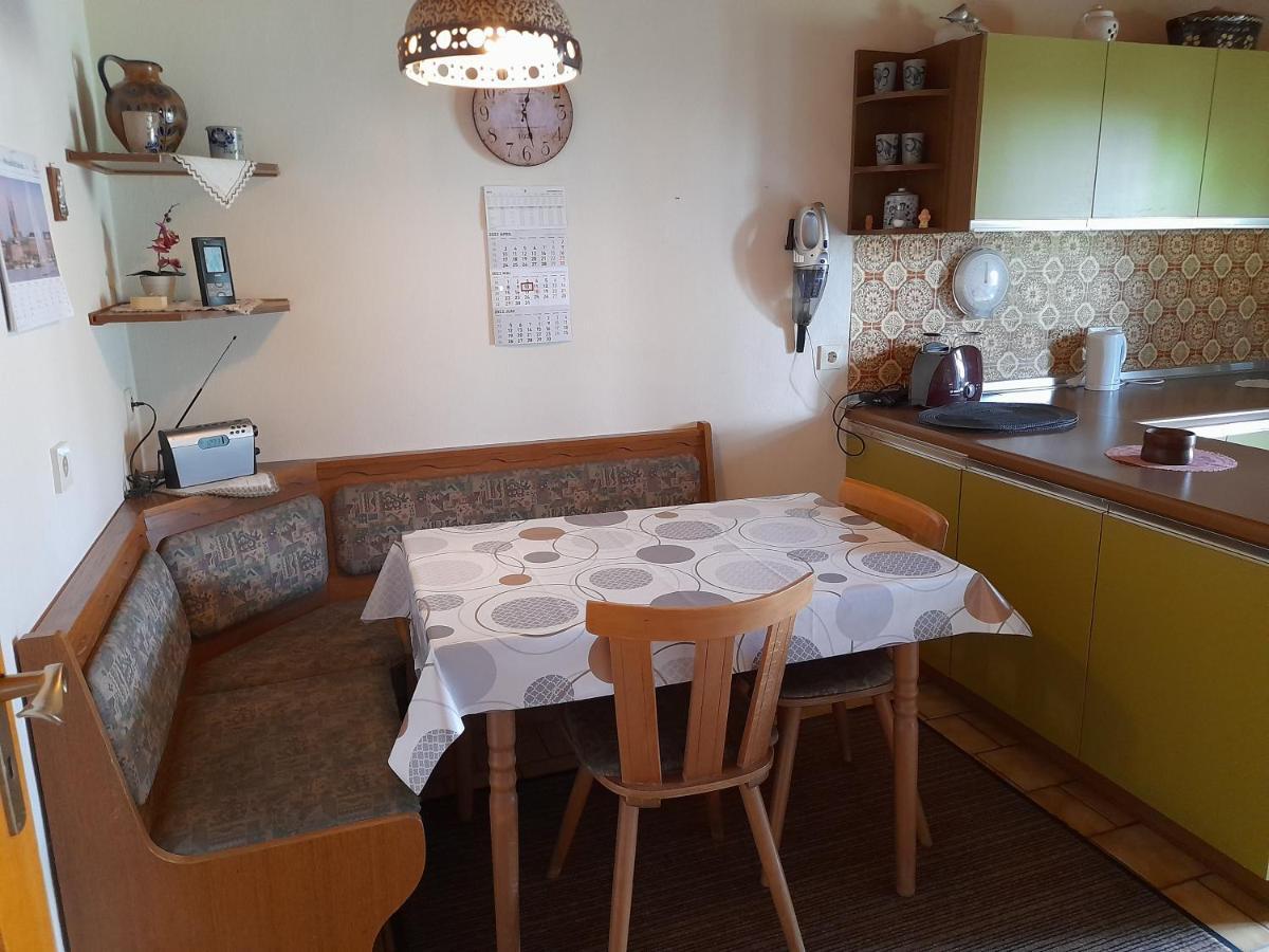 Ferienwohnung Woelbert Altendiez Екстер'єр фото